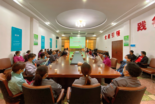 “知行合一”湘豐茶業集團開展兩型知識培訓 “知行合一”湘豐茶業集團開展兩型知識培訓