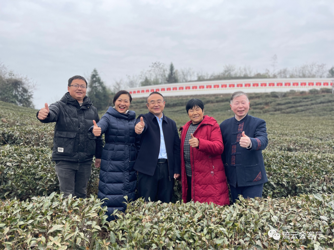 今日張家界 | 縣長(zhǎng)喊話“回家過年”帶火了張家界